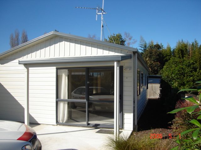 54 Berkley Avenue, Hillcrest, Hamilton - Carousel 2