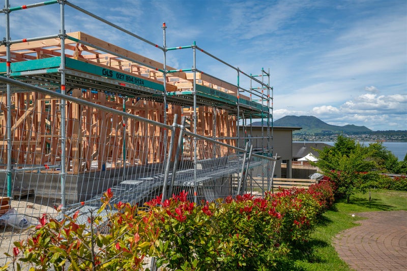 3A Isobel Street, Acacia Bay, Taupo - Carousel 1