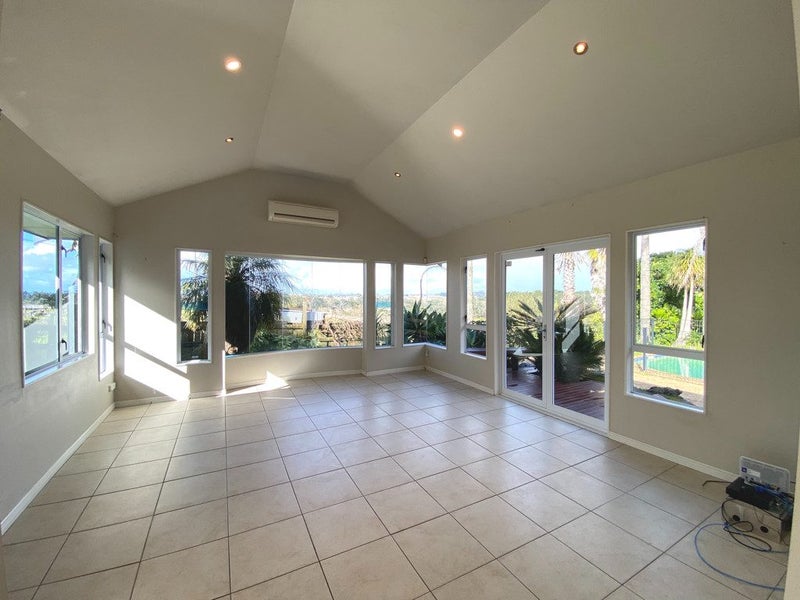 144 Nixon Road, Henderson - Carousel 2