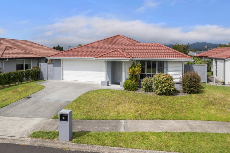 6 Muirfield Crescent, Katikati - Carousel 1
