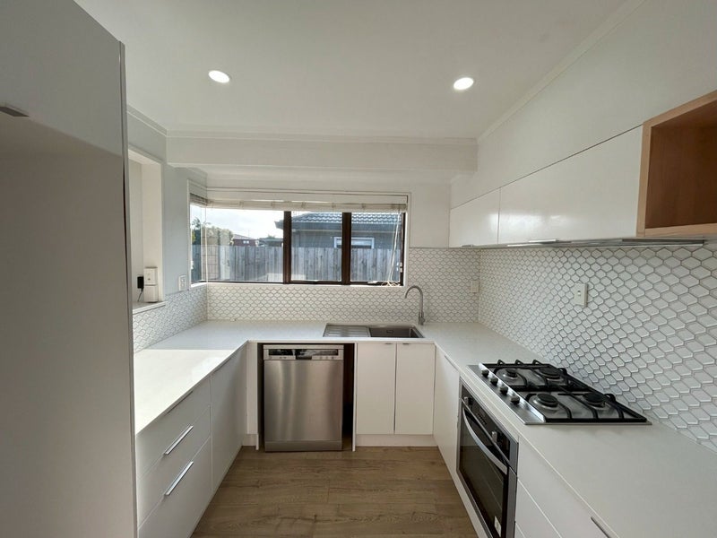 6A Tweed Street, Mount Maunganui, Mount Maunganui - Carousel 1