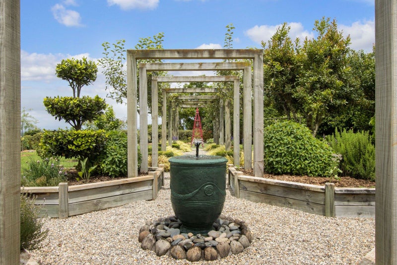 101 Woodland Road, Katikati - Carousel 1