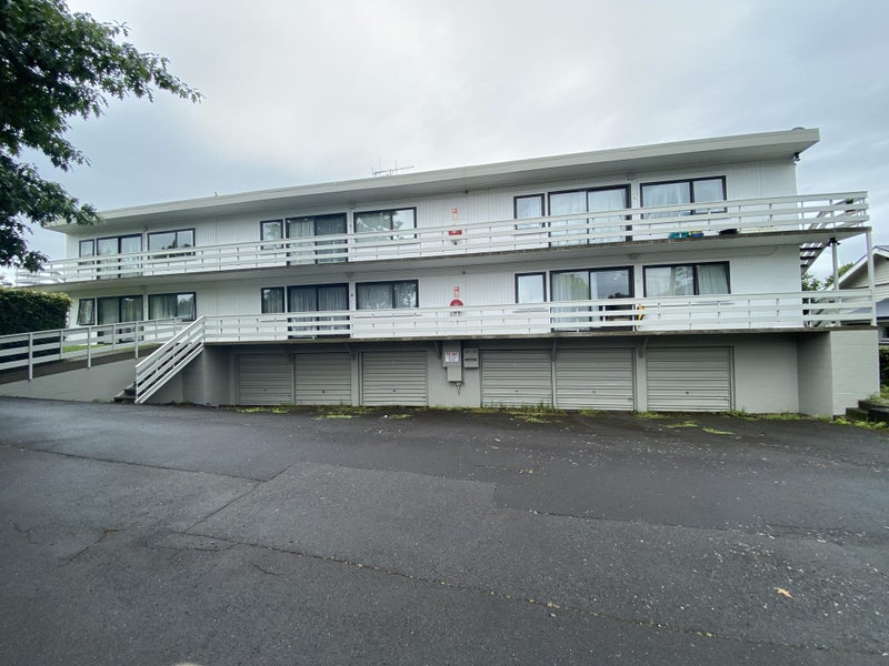 3/206 River Road, Claudelands, Hamilton - Carousel 2