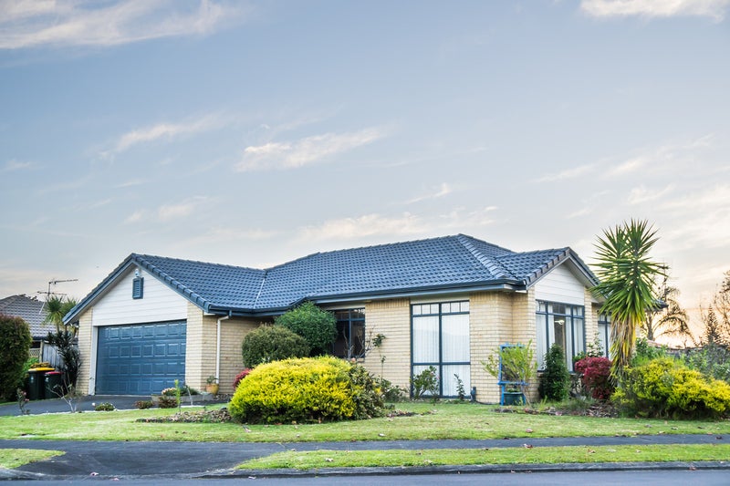 56 Sandwick Drive, Weymouth, Auckland - Carousel 2