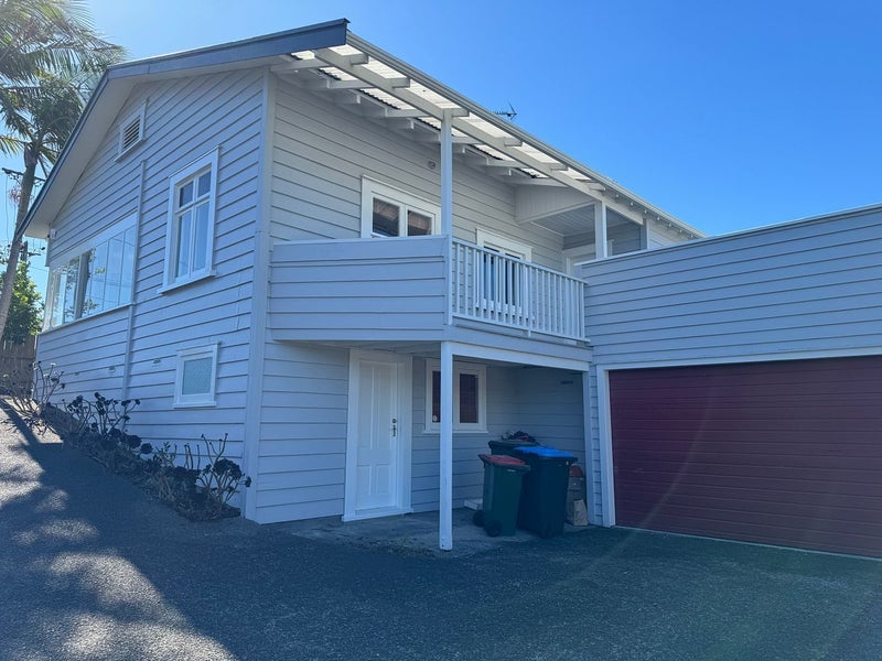 10 Kingsway Avenue, Sandringham, Auckland - Carousel 2