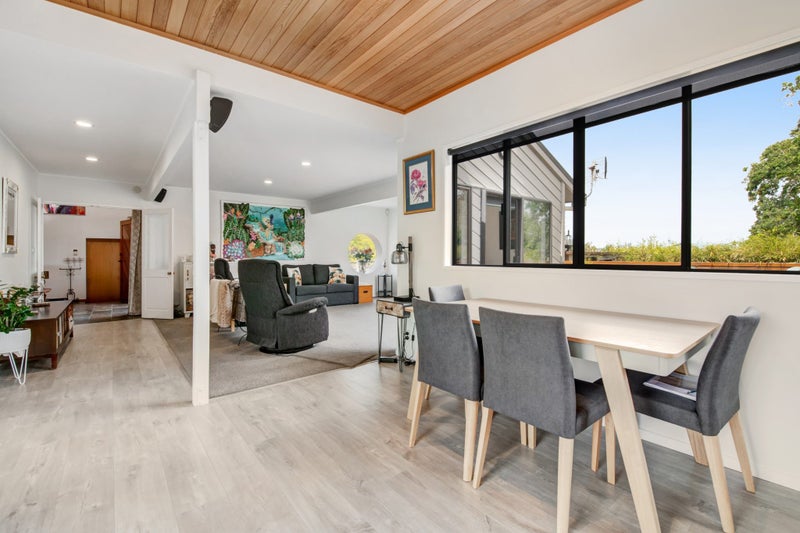 19a Northumberland Avenue, Takapuna, North Shore City - Carousel 31