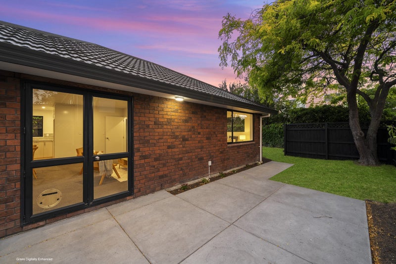 1/152B Beach Road, North New Brighton, Christchurch - Carousel 1
