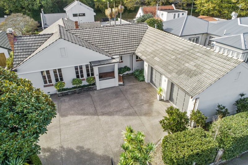 556 River Road, Fairfield, Hamilton - Carousel 1