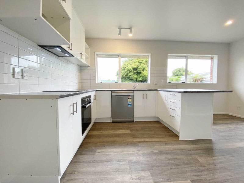 18 Renfrew Street, Upper Riccarton, Christchurch - Carousel 2