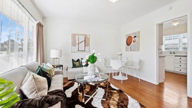 3/32 Old Lake Road, Narrow Neck, Auckland - Carousel 1