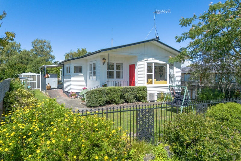 5 Limbrick Street, Waipawa, Waipawa - Carousel 1