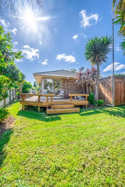 1/16 Fieldstone Court, Northpark, Auckland - Carousel 19