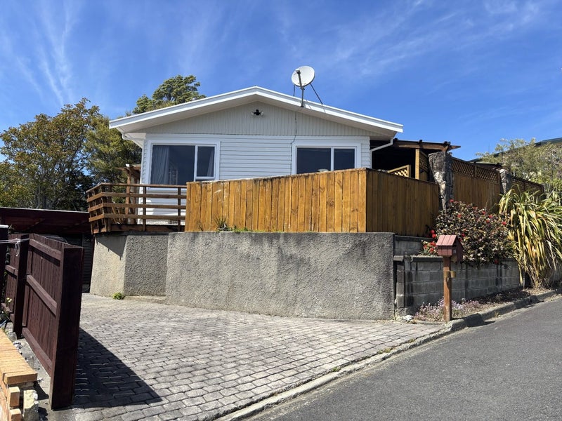 39 Ariesdale Terrace, Toi Toi, Nelson - Carousel 1