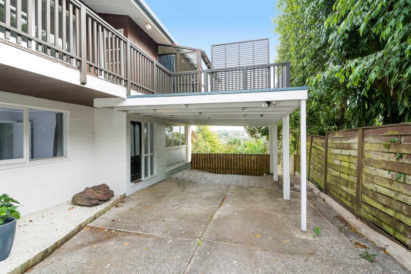 2/43 Arran Road, Browns Bay, Auckland - Carousel 2