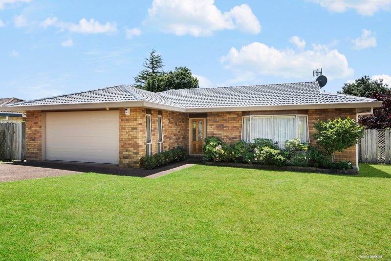 1 Cornell Court, Albany, Auckland - Carousel 2