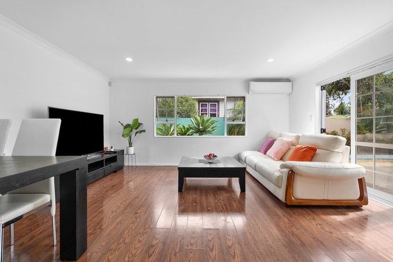 66 Canal Road, Avondale, Auckland - Carousel 2