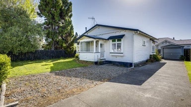 204 Allerton Street, Saint Leonards, Hastings - Carousel 1