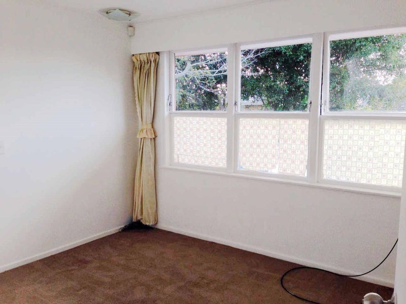 81B Pakuranga Road, Pakuranga, Auckland - Carousel 2