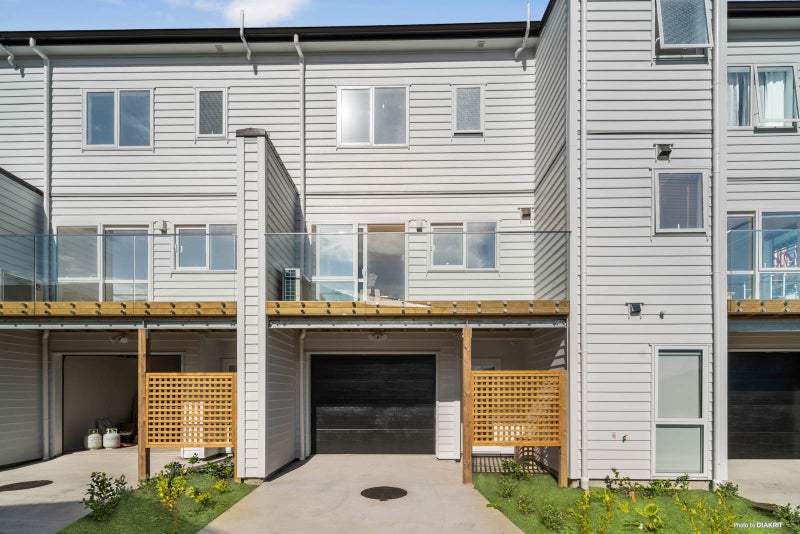 46 Cloonlyon Drive, Flat Bush, Auckland - Carousel 2