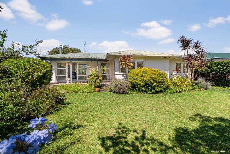 51 Sandspit Road, Waiuku, Waiuku - Carousel 2