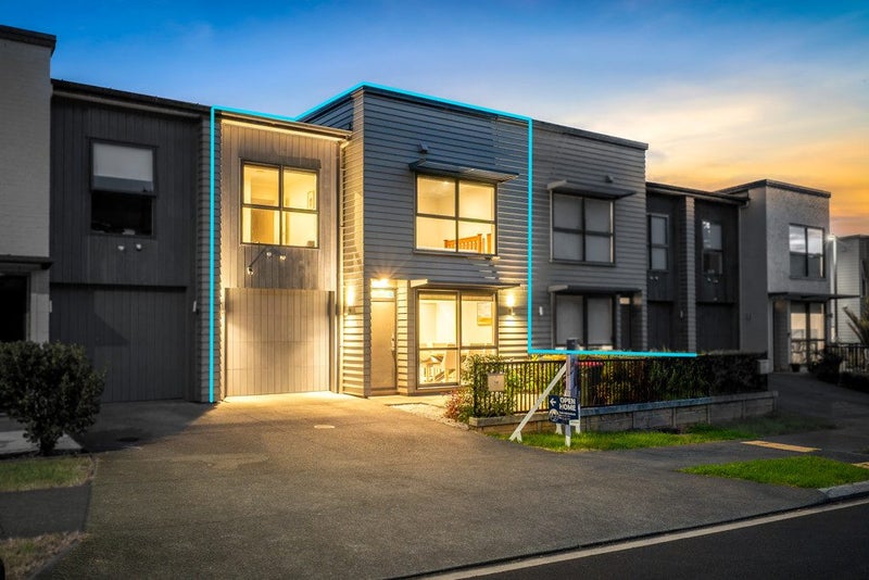 29 Matairangi avenue, Totara Heights, Auckland - Carousel 1