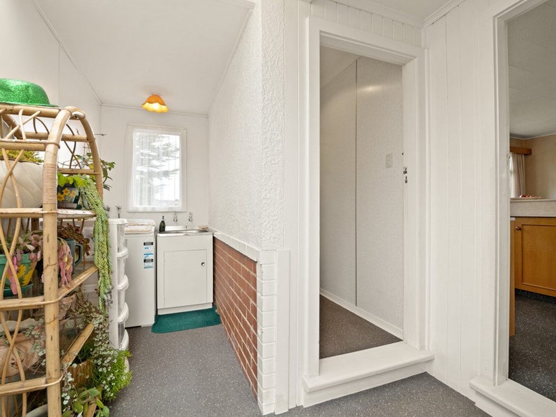 6 Bellona Lane, Fairfield, Dunedin - Carousel 2