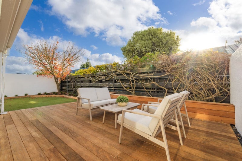 2/212 Springfield Road, St Albans, Christchurch - Carousel 13