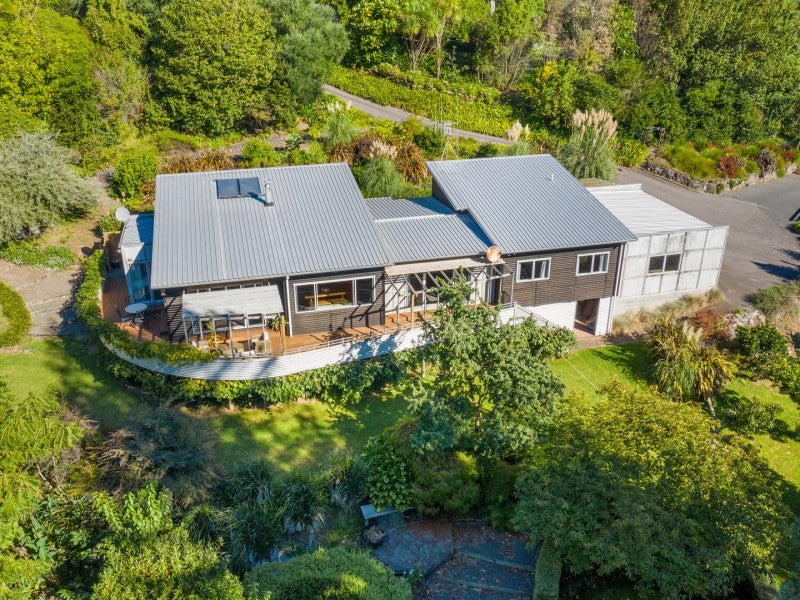 42 Holcombrooke Lane, Welcome Bay, Tauranga - Carousel 2