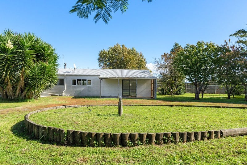 142 Main Road, Makaraka, Gisborne - Carousel 1