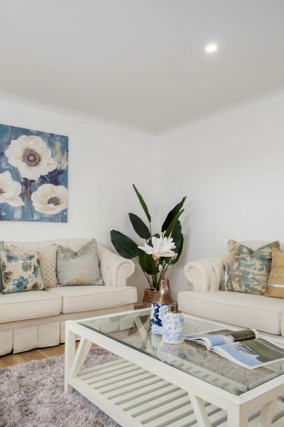 127 Fernhill Way, Oteha, Auckland - Carousel 2