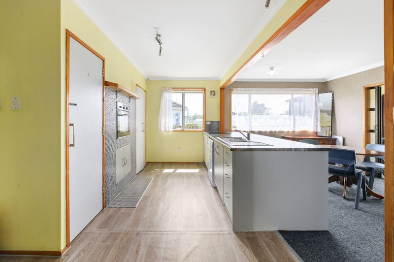 8 Fraser Street, Huntly, Huntly - Carousel 2