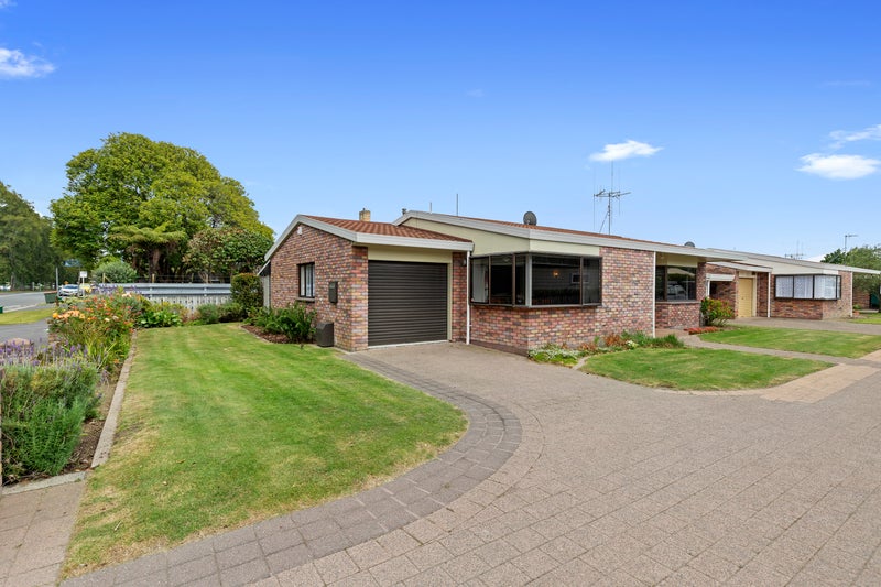 81 Boundary Road, Claudelands, Hamilton - Carousel 1