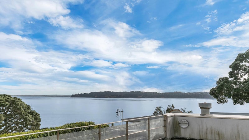 2/67 Argyle Street, Herne Bay, Auckland - Carousel 2