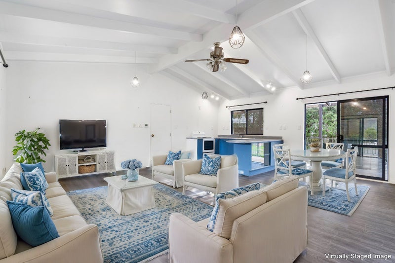 24 Foster Avenue, Huia, Auckland - Carousel 1