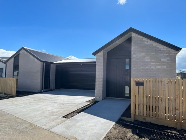 3 Tauwehe Lane, Poike, Tauranga - Carousel 2