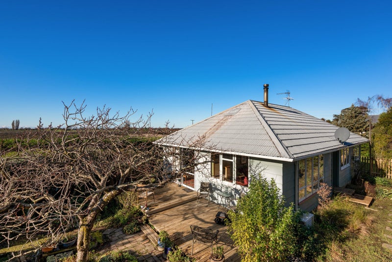 12 Humffrey Street, Grovetown, Blenheim - Carousel 2