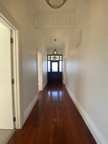 412 Lyndon Road East, Hastings, Hastings - Carousel 2