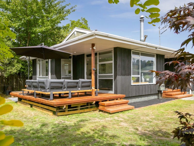 2/141 Tauhara Road, Tauhara, Taupō - Carousel 20