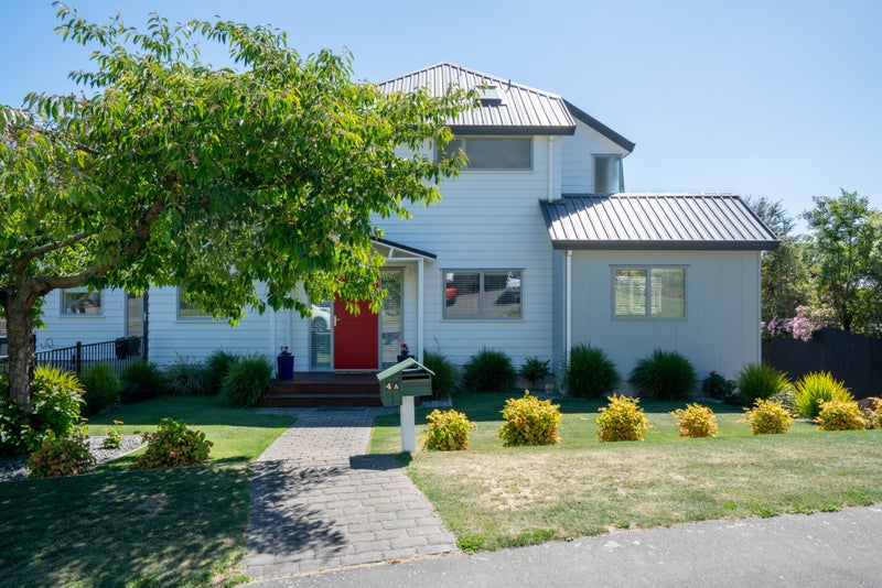 4A Brickworks Lane, Huntsbury, Christchurch - Carousel 1