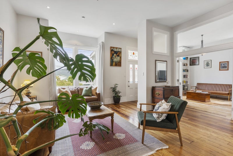 19 Cooper Street, Karori, Wellington - Carousel 2