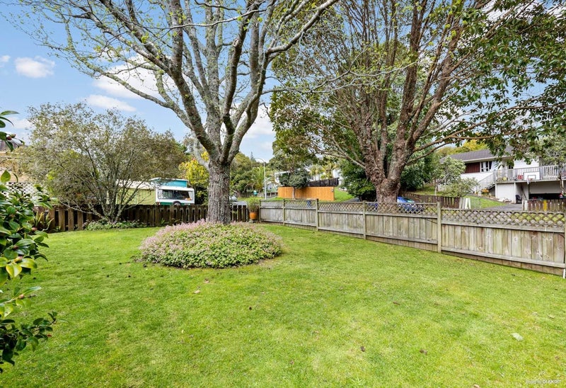 34 Spinella Drive, Bayview, Auckland - Carousel 2