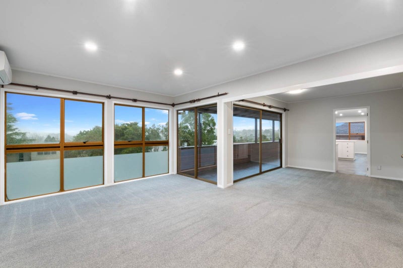 65 Chelsea View Drive, Chatswood, Auckland - Carousel 2