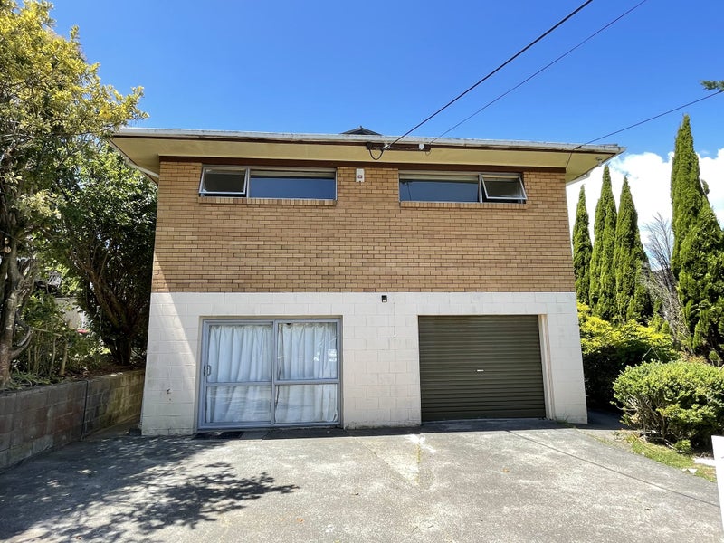 54 Monarch Avenue, Hillcrest, Auckland - Carousel 1