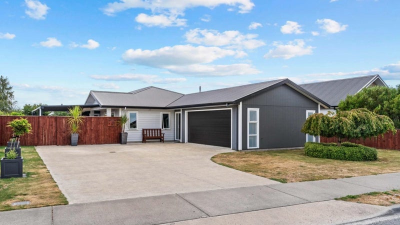10 Craigmillar Street, Solway, Masterton - Carousel 1