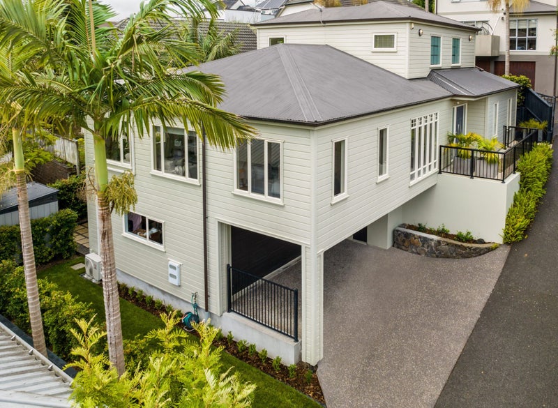 67B Rukutai Street, Orakei, Auckland - Carousel 1