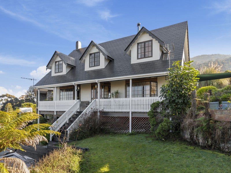 28 Russell Crescent, Western Heights, Rotorua - Carousel 1