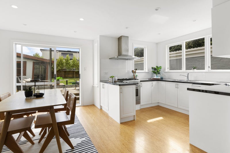 75 Kauri Street, Miramar, Wellington - Carousel 2