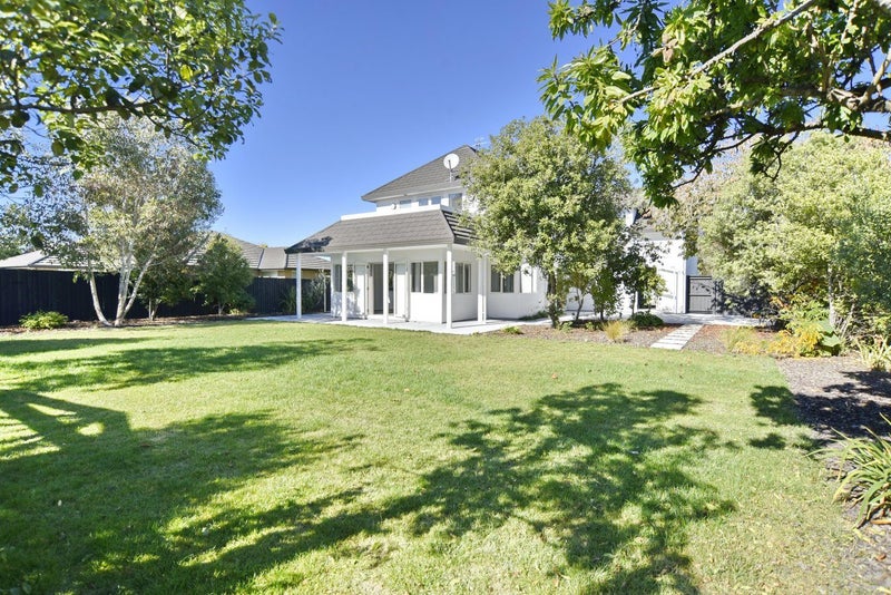 3 Glastonbury Drive, Burwood, Christchurch - Carousel 2