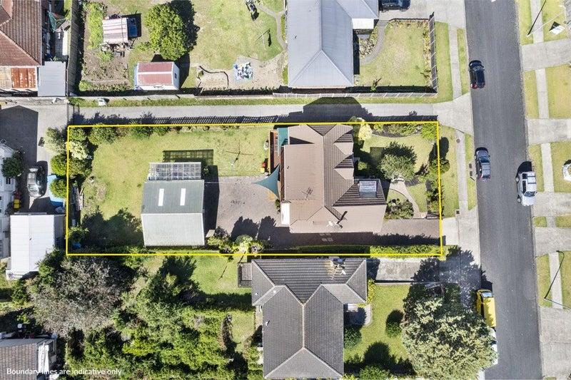 36 Estuary Road, Weymouth, Auckland - Carousel 2