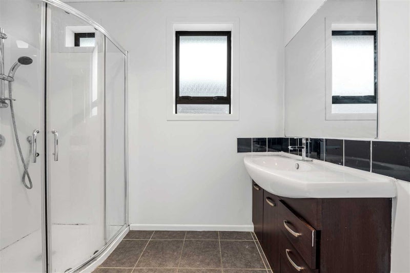 11 Sunnyside Crescent, Papatoetoe, Auckland - Carousel 13